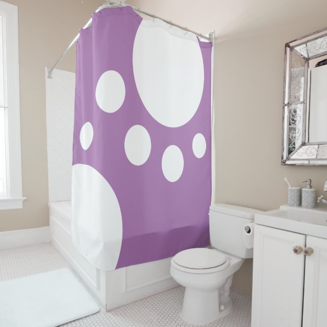 Lavender :  Modern Dots in White (In Situ)