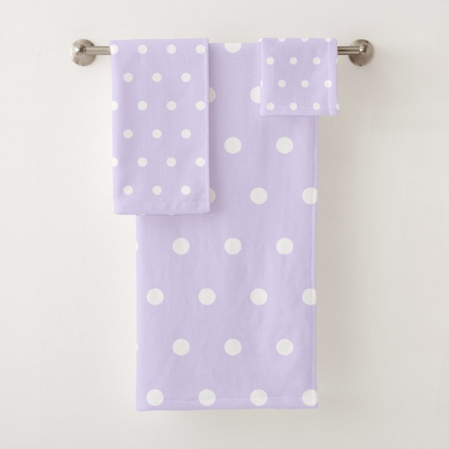 Lavender Polka Dot Bath Towel Set (Insitu)