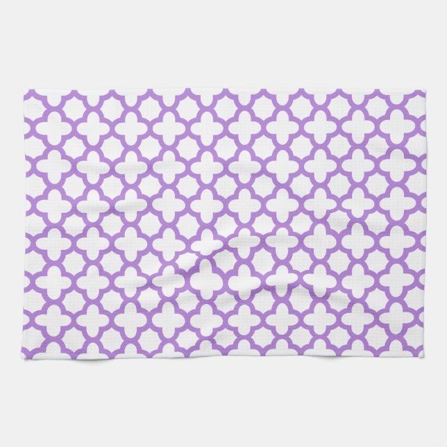 Lavender Quatrefoil Pattern Kitchen Towel (Horizontal)