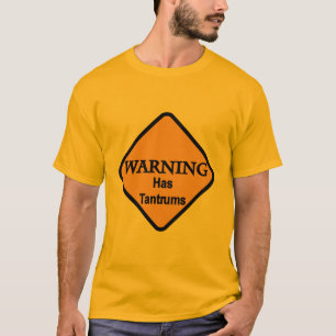 L'avertissement a des T-shirts et des cadeaux de