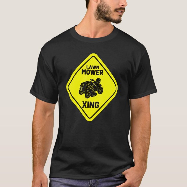 Lawn Mower Xing Mowing Retro Yard Work Lawn Tracto T-Shirt (Front)