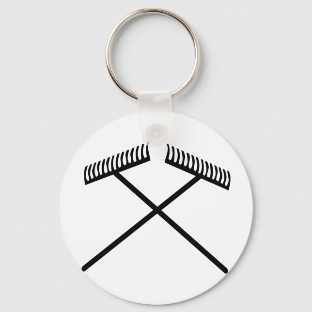 lawn rake crossed keychain (Front)