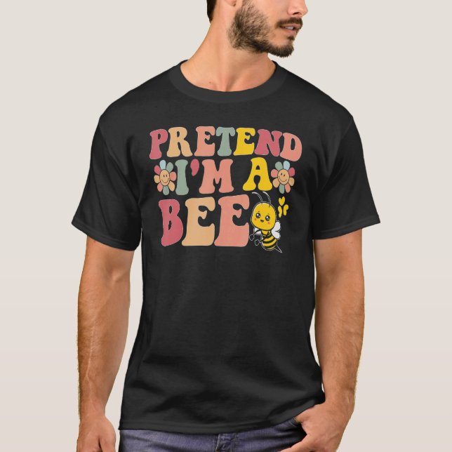 Lazy Halloween Quotes Pretend I'm A Bee Last Minut T-Shirt (Front)