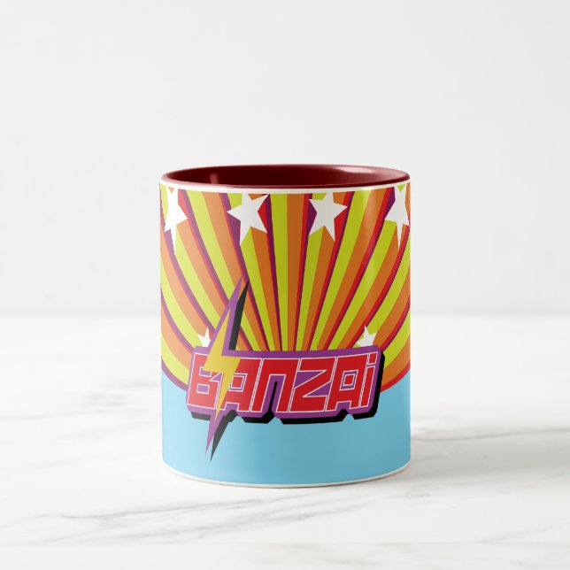 Le Banzai tient le premier rôle la tasse (Centre)