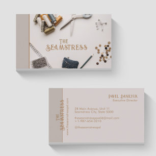 Le Carte de visite Seamstress