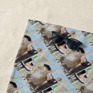 Le Cat du Cafe Beach Towel