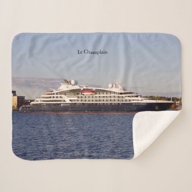 Le Champlain sherpa blanket (Front (Horizontal))