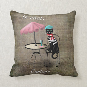 Le Chat, La Reine, L'artiste Throw Pillow