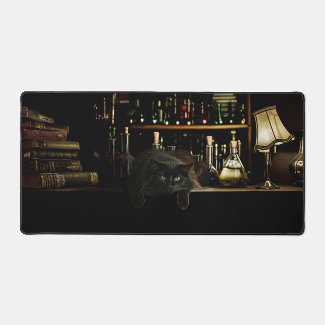 Le chat noir de la bibliothèque Arcanum Desk Mat (Recto)