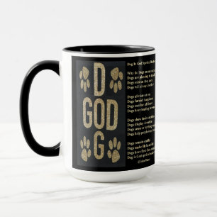 Le Chien De Mug Est Dieu Écrit À L'Arrière