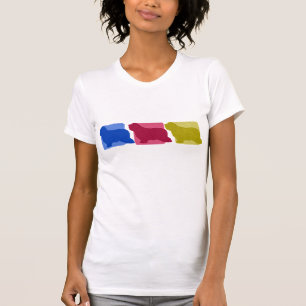 Le colley barbu coloré silhouette le T-shirt de