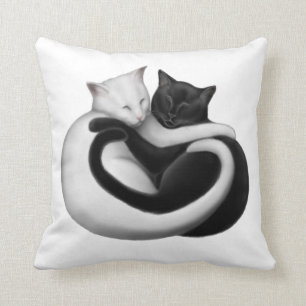 Le coussin de chats d'amour