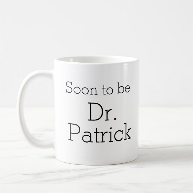 Le Dr va bientôt être diplômé cadeau Mug (Gauche)