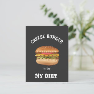 Le hamburger au fromage est sur mes cartes de régi