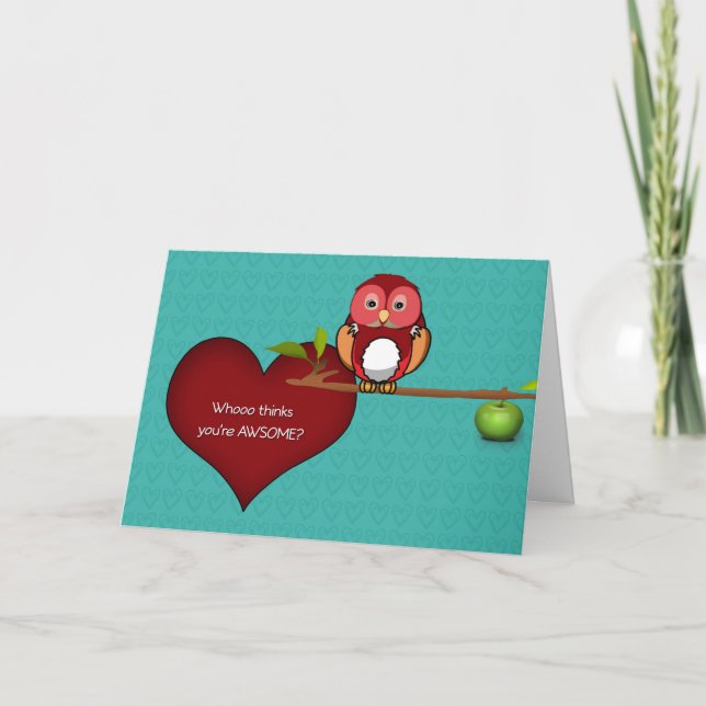 Le hibou mignon de Valentine sur une carte de (Devant)