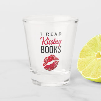 Le Lecteur De Romance Tiré D'Un Verre