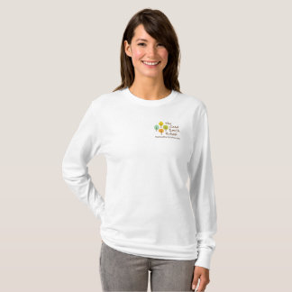 Le long T-shirt de douille de bonnes de la terre