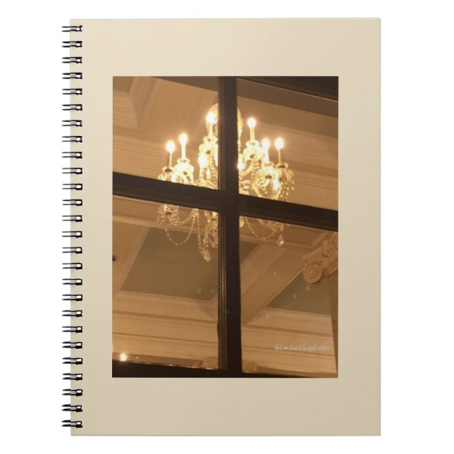 Le lustre a inspiré le carnet (Devant)