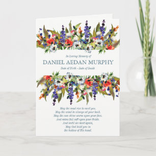 Le Merci funèbre carde les fleurs sauvages de