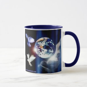 Le monde entier dans sa tasse de café de main