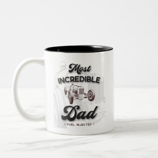 Le plus incroyable papa course voiture Mug (Gauche)