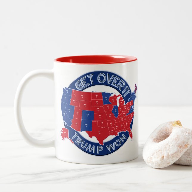 Le président désigné atout a gagné la tasse bleue (Avec donut)