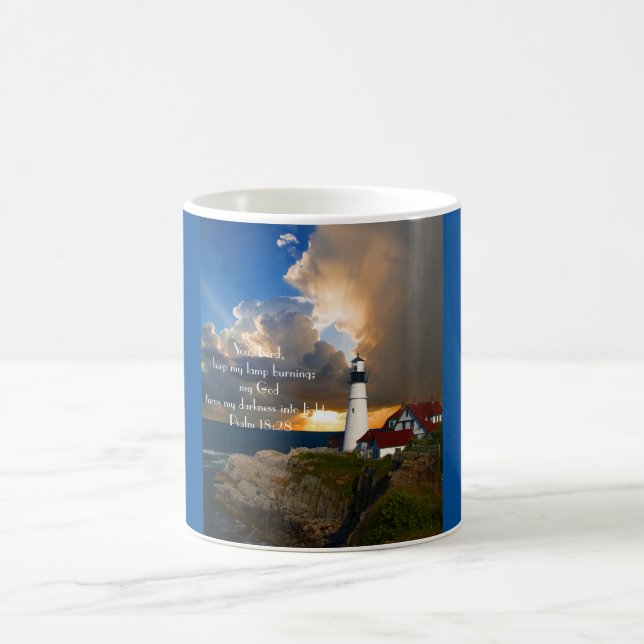 Le Psaume 18:28 Phare Mug (Centre)