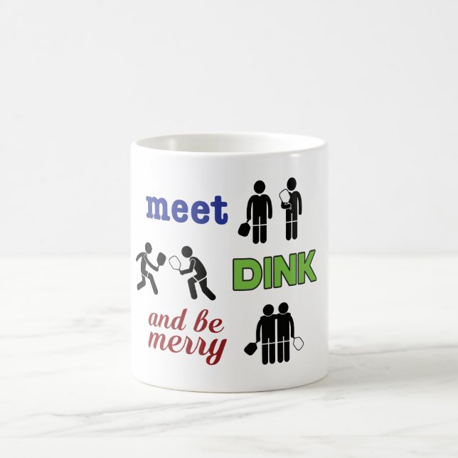 Le "rassemblement, Dink, et soit joyeuse" tasse de (Centre)