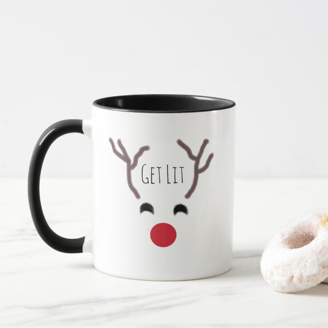 Le renne drôle de Noël obtiennent la tasse de café (Avec donut)