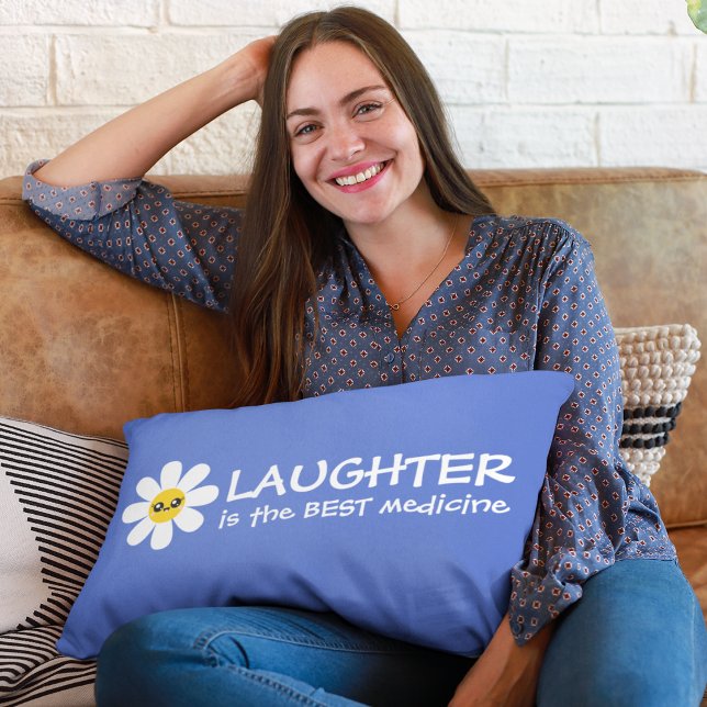 Le rire est le meilleur Coussin de la marguerite (Cheer yourself or someone else up with this, "Laughter is the best medicine" pillow! )