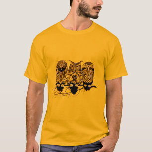 Le T-shirt de base des hommes de trio de hibou