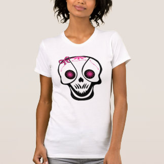Le T-shirt de crâne de rose des femmes détruites