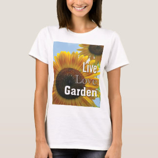 Le T-shirt de jardinage des femmes