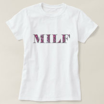 Le T-shirt de la femme