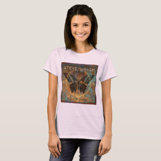 Le T-shirt de papillon des femmes plus noires