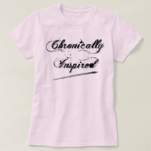 Le T-shirt des femmes cursives chroniquement