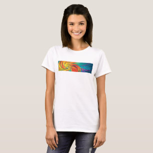 Le T-shirt des femmes de conception d'art de