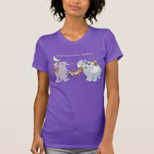Le T-shirt des femmes "faisant musique d'animaux