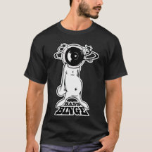 Le T-shirt des hommes bas d'excès