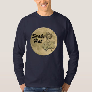 Le T-shirt des longs hommes de douille de