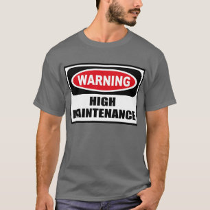 Le T-shirt foncé d'avertissement des ouvriers