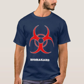 Le T-shirt foncé des hommes