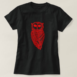 Le T-shirt majestueux de hibou (femelle)