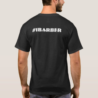 Le T-shirt noir des hommes des outils du coiffeur