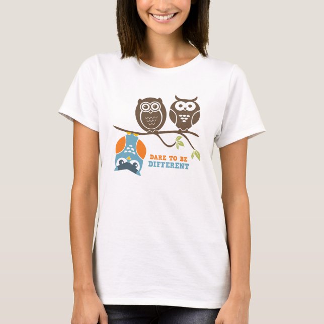 Le t-shirt T-Shirt Cartoon de la Chouette mignonne (Devant)