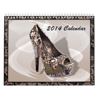 Le talon haut chausse le calendrier 2014 de mode