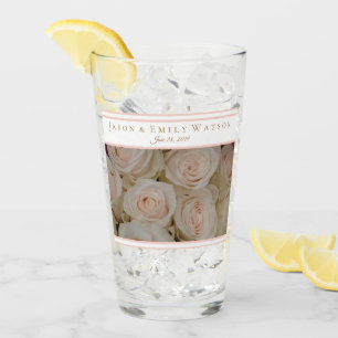 Le verre de faveur de mariage rougissent les roses