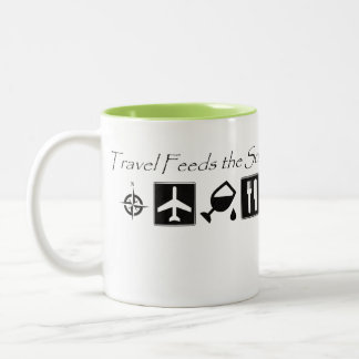 Le voyage alimente l'âme - tasse de café