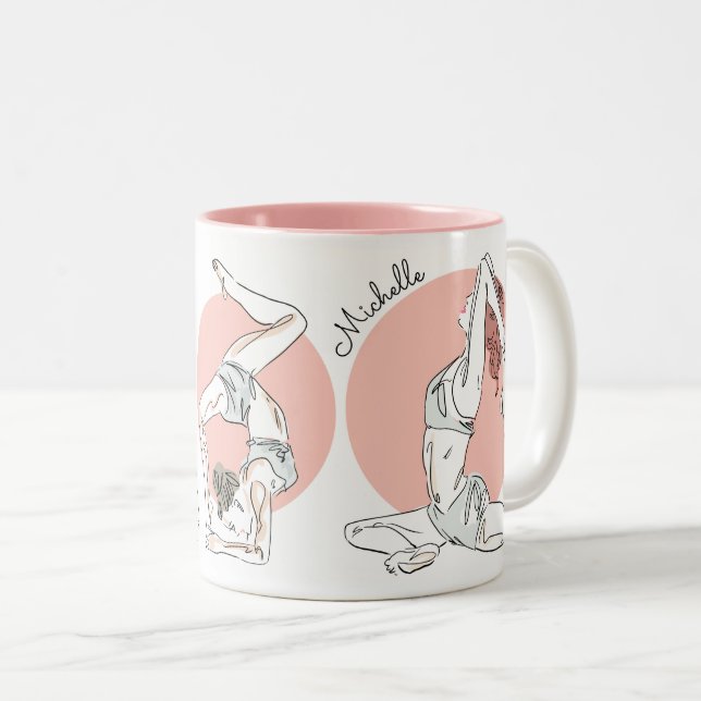 Le yoga pose les tasses nommées faites sur (Devant droit)