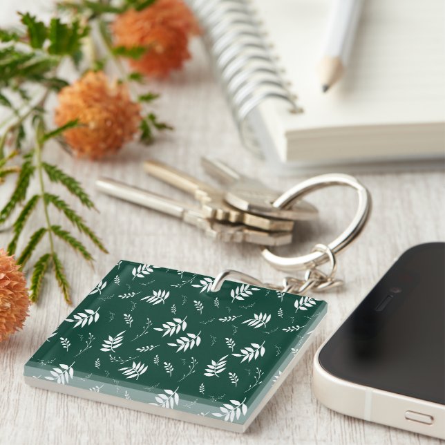 leaf pattern keychain (Front Right)
